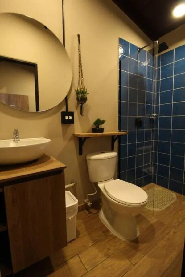 Apartamento Con Parqueadero En Medellin -One201 By Roots Rentals Colombia